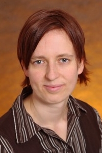Dr. Monika Fikus ...