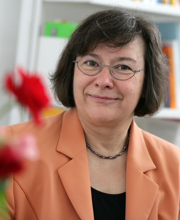  Prof. Dr. Ursula Carle